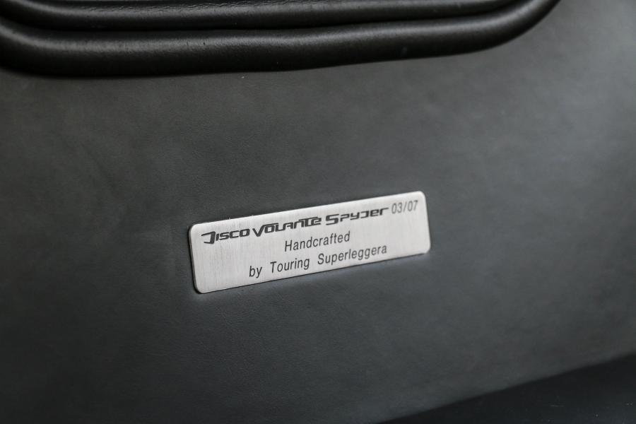 Логотип Alfa Romeo Disco Volante Spyder (3 of 7) 2018 года  (фото 3 из 12)